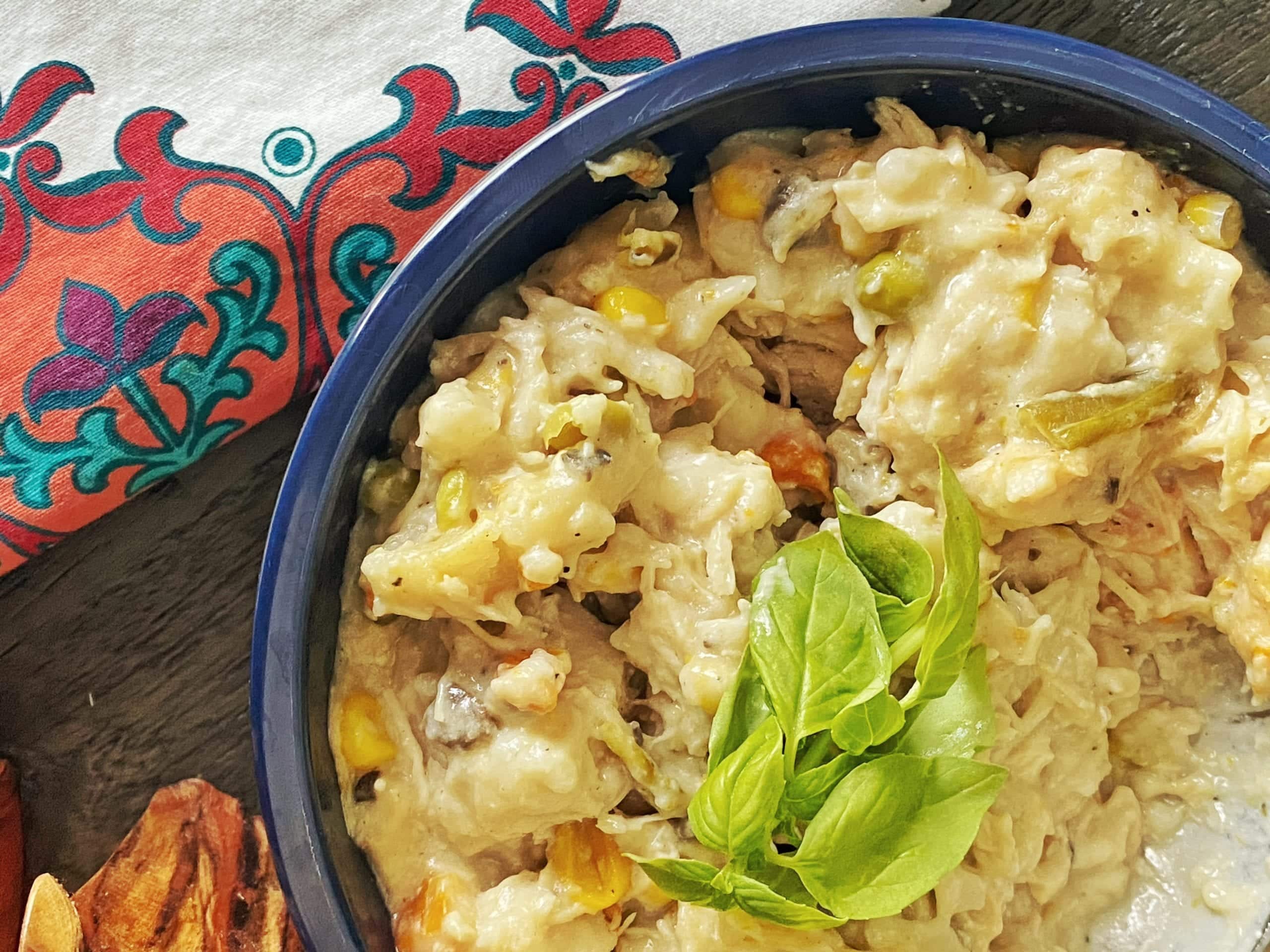 Cheap and Easy Crockpot Chicken and Dumplings Recipe thumbnail